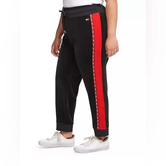 Tommy Hilfiger Sport Colorblocked Velour Jogger Pants With Micro-Tape Trim 2X - Picture 1 of 13